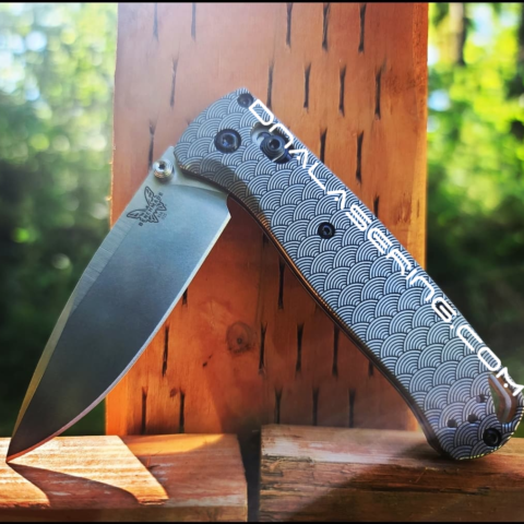 Benchmade Bugout - Seigaiha Pattern - Japanese Waves - Engraved Titanium Knife Scales - EDC - New in box scales