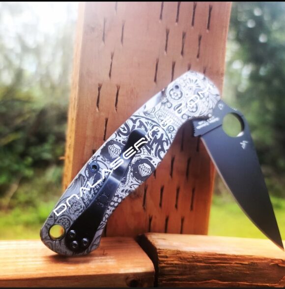 Spyderco PM2 - Sugar Skull - Sublime - Fiber Laser Deep Engraved - PM2 Titanium Knife Scales - EDC Gear - Knife & Hardware Optional - Image 3