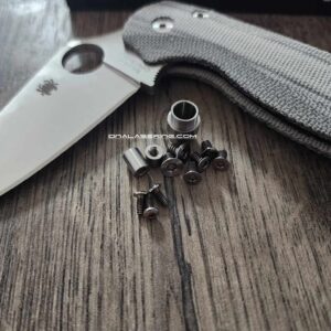 Spyderco PM2 - Ti Hardware Kit