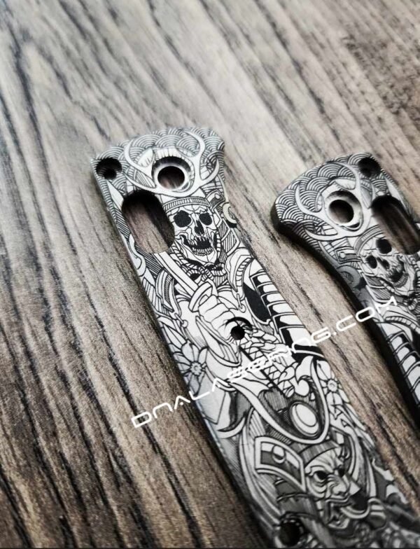 MINI Benchmade Bugout - Japanese Warrior - Samurai - Engraved Titanium Scales - EDC Gear