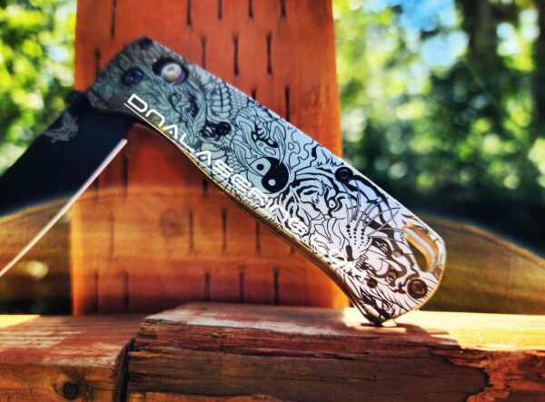 Benchmade Bugout - Tiger & Dragon - Yin-Yang - Deep Laser Engraved - Titanium Knife Scales - EDC Gear