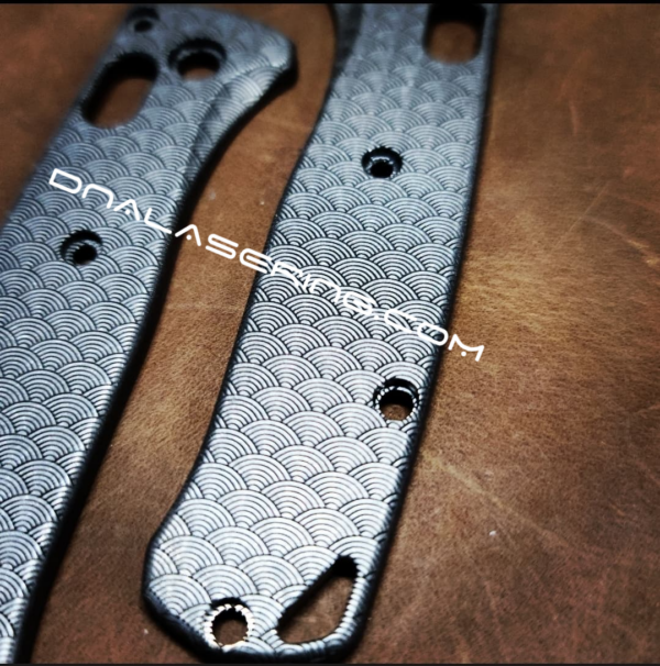 MINI Benchmade Bugout - Seigaiha Pattern - Japanese Waves - Deep Laser Engraved Titanium Scales - EDC Gear