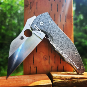 Spyderco Yojimbo 2 - Seigaiha Pattern - Japanese Waves - Deep Laser Engraved - Stonewash Titanium Scales - EDC Gear