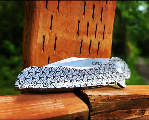 CRKT Jettison - Geometric Triangle Pattern - Fiber Laser Deep Engraved Knife Scale - EDC - NIB Complete Knife