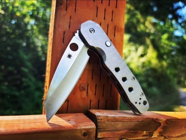 Spyderco Smock - Titanium Scales - EDC Knife