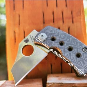 Spyderco McBee - Seigaiha Waves - Laser Engraved - Titanium Scales - Complete Knife
