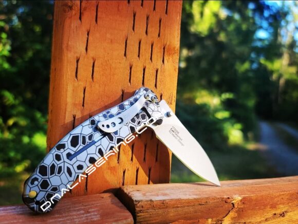 Kershaw Zing SS - Kryptek Camo - Deep Fiber Laser Engraved - Double Sided Black Engraving - EDC Knife - Stainless Steel - NIB - Image 3