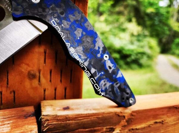 Spyderco YoJumbo - Blue Swirl - Carbon Fiber Knife Scales - EDC Gear