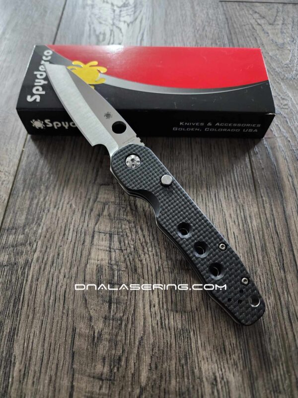 Spyderco Smock - Comp Lock - Satin Blade CPM S30V - EDC Knife - New In Box