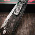 Chaves Knives - Relief Engraved Redencion 229 Kickstop - Davy Jones Pirate Skull 2.0 - Titanium Scales - M390 Steel - COMPLETE KNIFE - Extra clip - New in box - Image 4