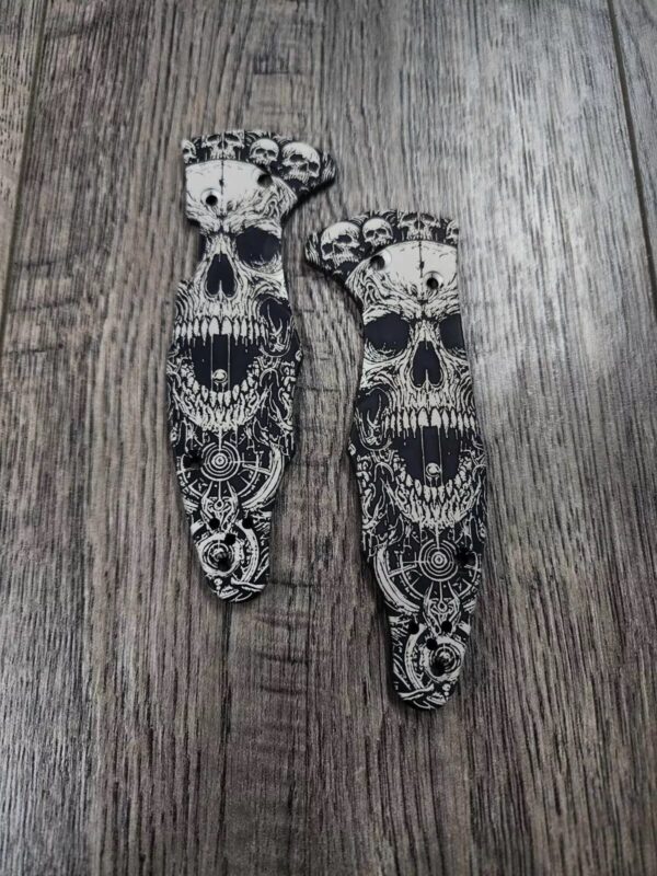 Spyderco Yojimbo 2 Black Blade - Death Portal Laser Engraved Black Titanium Scales - EDC Gear *COMPLETE KNIFE*