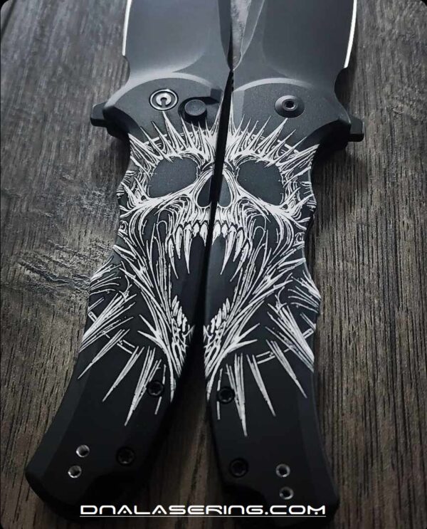 CIVIVI Praxis Screaming Skull SET - 2 Flipper Button Lock Knife Black Aluminum Complete Knives - Evil - Skull - EDC Knives