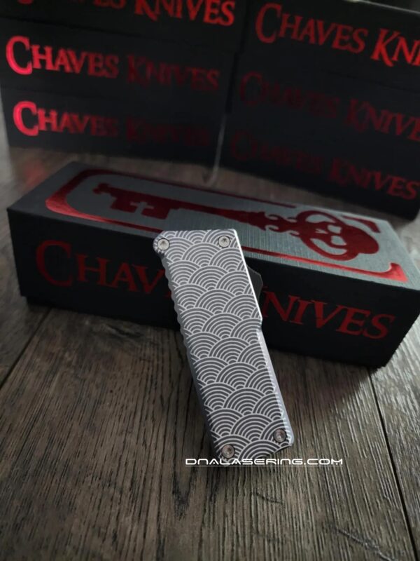 Chaves CHUB Auto Gray Crosshatch With Laser Engraved Seigaiha Waves Pattern - Made in USA - EDC Knife - New In Box