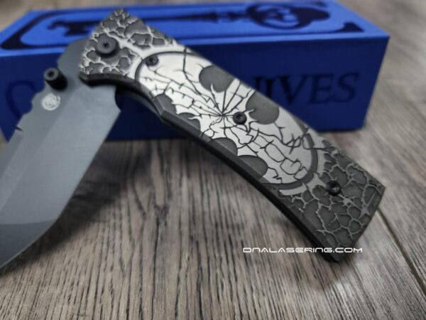 Chaves Redencion 229 - Relief Engraved Batman / Gotham Theme - Black ELMAX Tanto Blade - COMPLETE KNIFE