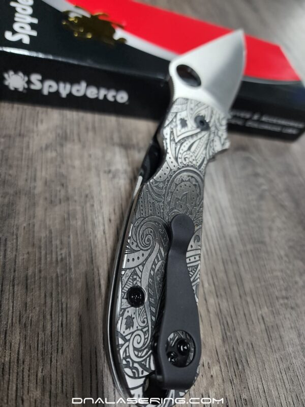 PM3 MAGNACUT Spyderco Para 3 Salt - Mandala Paisley Engraved AWT Skinny Titanium Scales - LynchNW Blacksmith Pocket Clip - Complete Knife