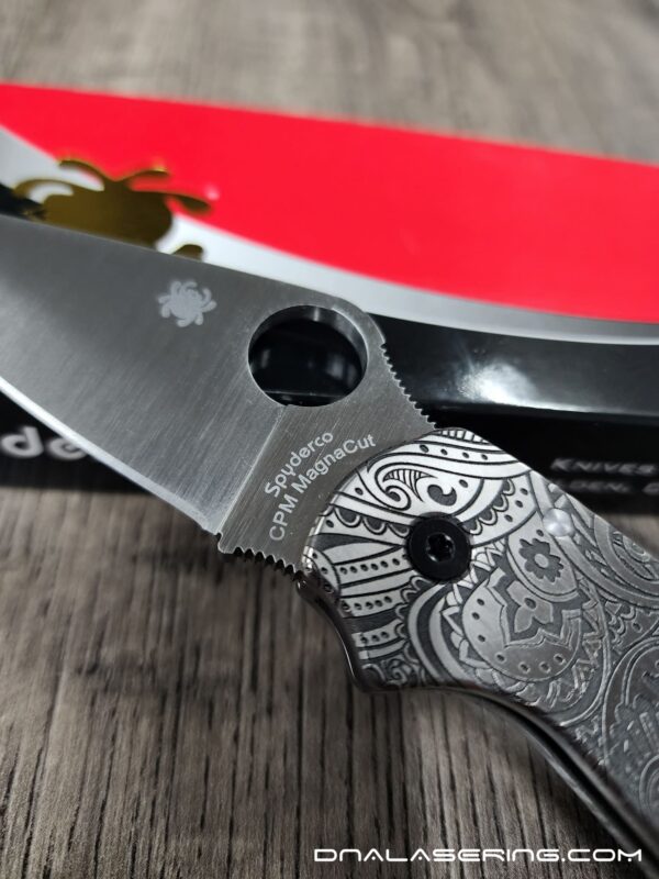 PM3 MAGNACUT Spyderco Para 3 Salt - Mandala Paisley Engraved AWT Skinny Titanium Scales - LynchNW Blacksmith Pocket Clip - Complete Knife