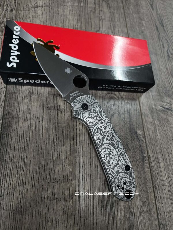 PM3 MAGNACUT Spyderco Para 3 Salt - Mandala Paisley Engraved AWT Skinny Titanium Scales - LynchNW Blacksmith Pocket Clip - Complete Knife