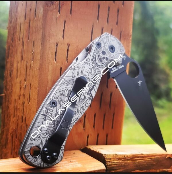 Japanese Warrior - Samurai - Spyderco PM2 TI - Fiber Laser Deep Engraved - PM2 Titanium Knife Scales  - EDC Gear - Knife & Hardware Optional
