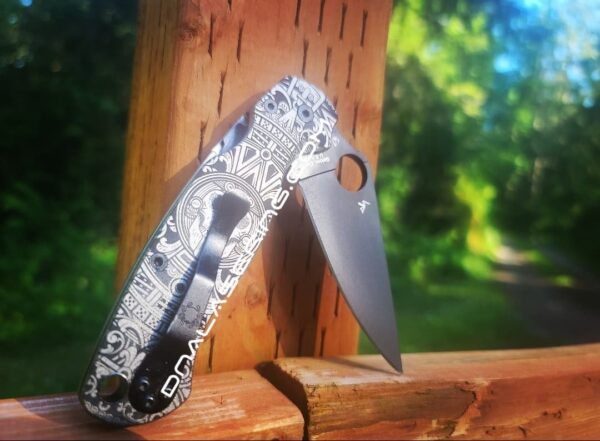 Skull Aztec Calendar - Spyderco PM2 TI - Deep Engraved Titanium PM2 Knife Scales - EDC Gear - Knife & Hardware Optional Flytanium Gear