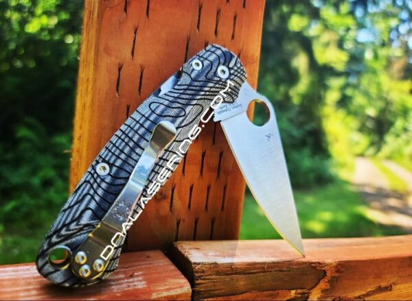 il_fullxfull.3983701534_5rzg-1.jpg Topographic - Spyderco PM2 Lotus - Engraved Black Linen Micarta Knife Scales - Flytanium Gear - Knife & Hardware Optional