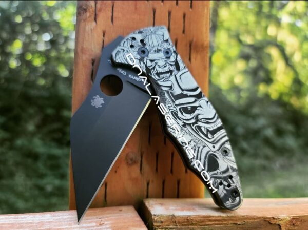 Triple Masks of the Samurai - Spyderco Yojimbo 2 TI - Deep Laser Engraved - Titanium Scales - EDC Gear - Fully Installed Knife Option
