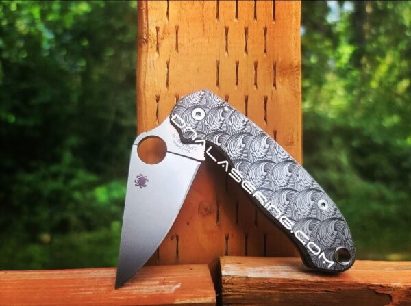 il_fullxfull.4060178178_i472-1.jpg Dimensional Waves - Spyderco PM3 TI - Deep Laser Engraved Titanium PM3 Knife Scales - EDC Gear - Hardware & Knife Install Options