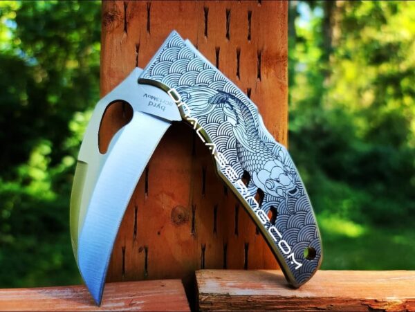 Koi with Waves - Spyderco Byrd Crossbill - Deep Fiber Laser Engraved - EDC Knife - Stainless Steel - New in Box