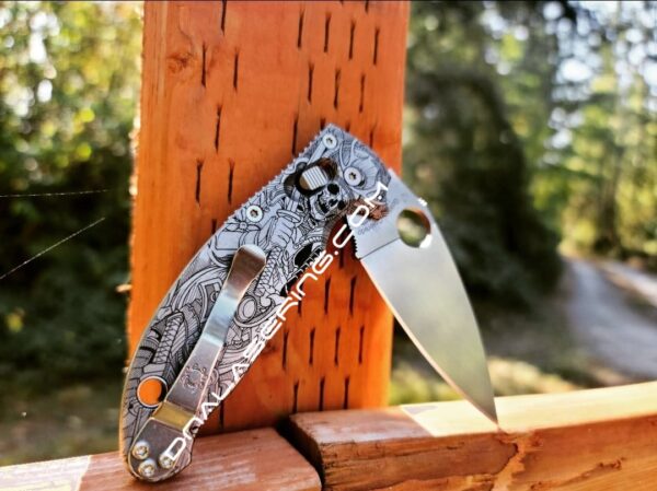 il_fullxfull.4300517289_73rq.jpg Japanese Warrior - Samurai Skulls - Spyderco Manix 2 - Deep Laser Engraved Titanium Scales - Flytanium Gear *Knife Install Optional*