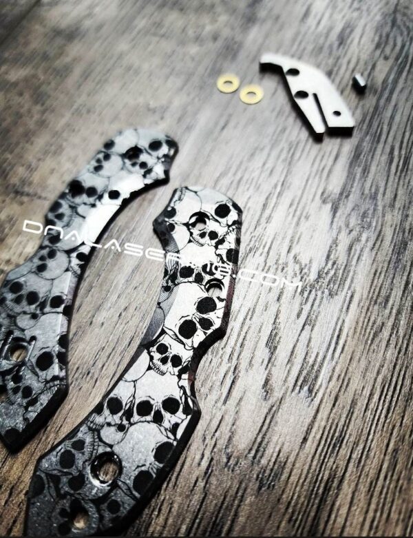 Skulls - Spyderco Dragonfly TI - Deep Laser Engraved Titanium Scales - Flytanium - EDC Gear