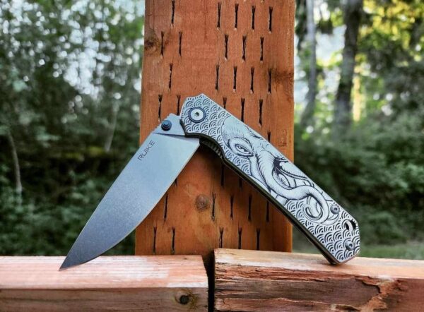 Kraken - Ruike P801 - Fiber Laser Deep Engraved - EDC Gear - Complete Knife