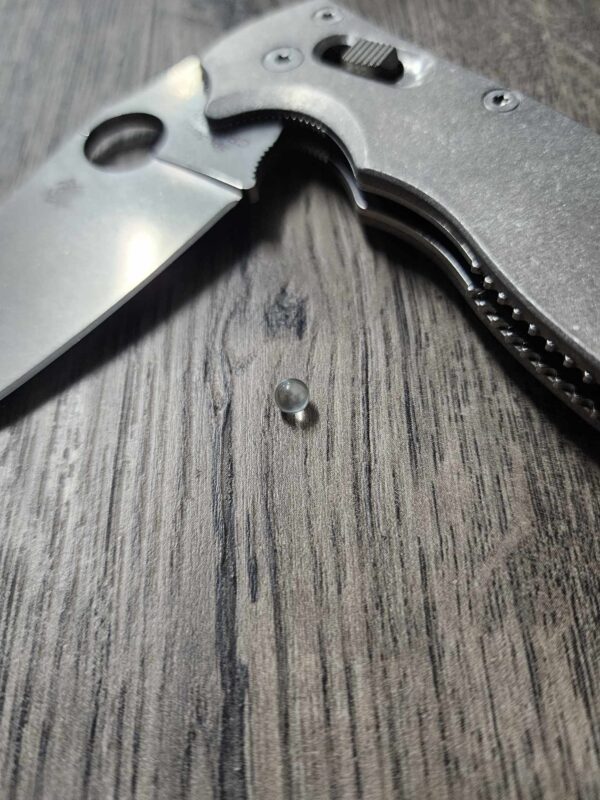 Replacement Glass Ball Bearing for Spyderco Manix 2 and Manix 2 XL - Flytanium gear - knife not included