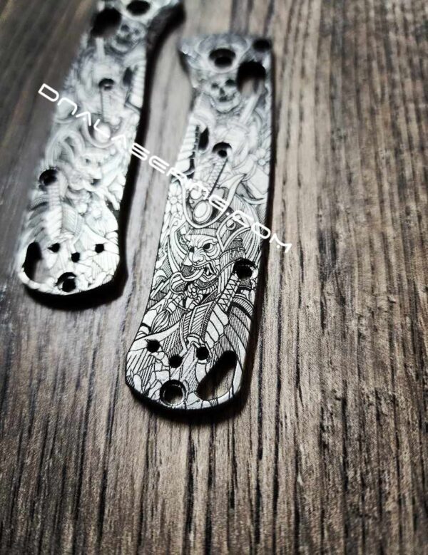Japanese Warrior - Samurai - MINI Benchmade Bugout - Engraved Titanium Scales - EDC Gear