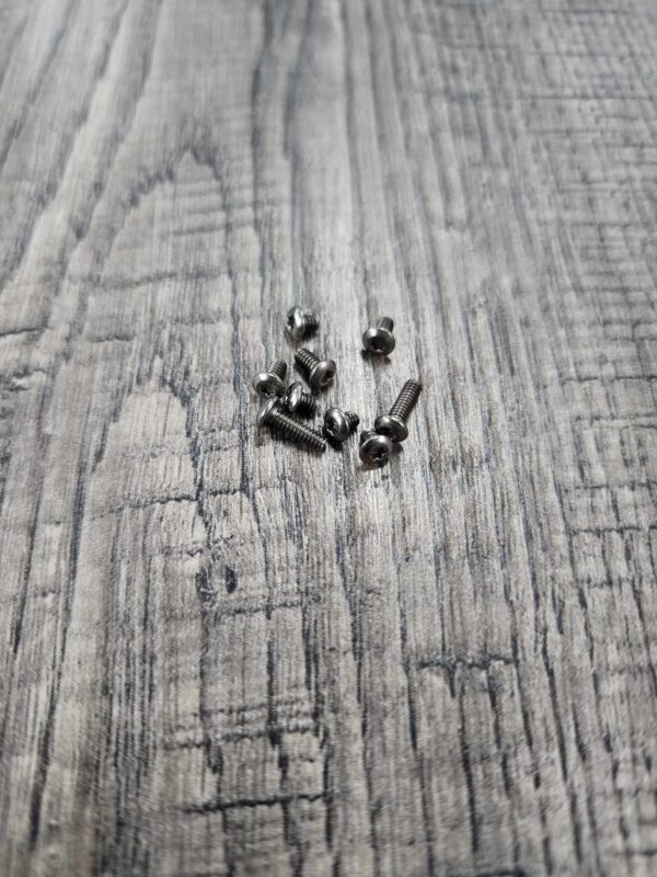 Osborne 940/943 Replacement Hardware Screw Set for Benchmade 940 & 943 Osborne Knife - Titanium - Knife NOT included