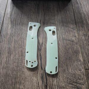 il_fullxfull.5451103530_swpd.jpg MINI Bugout Crossfade - Jade G-10 Scales - Flytanium Gear