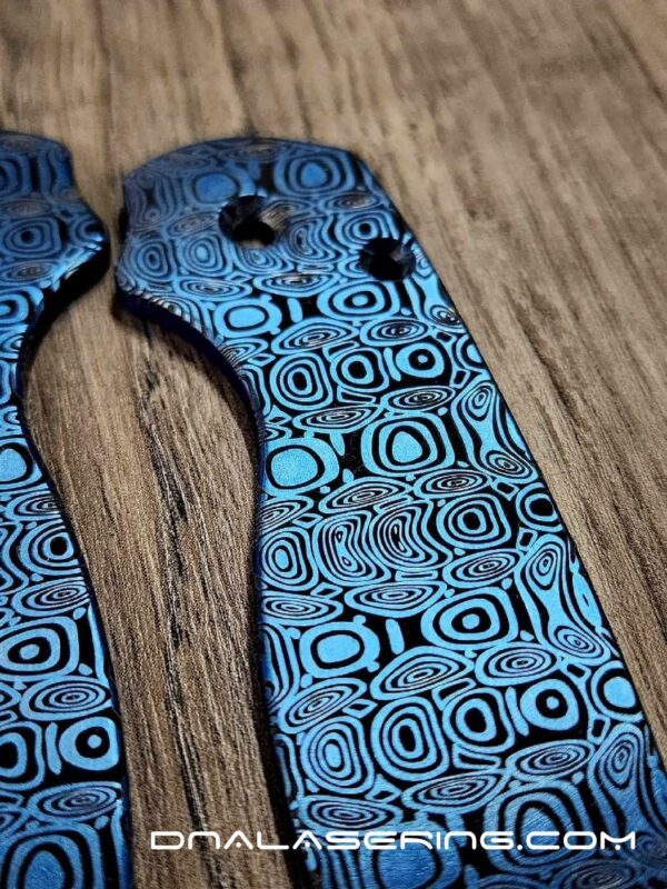 il_fullxfull.5495488742_ii4y.jpg Dama Ladder Pattern - Spyderco PM2 - Deep Engraved Titanium PM2 Scales - Anodized Electric Blue - Knife & Hardware Optional - Flytanium Gear
