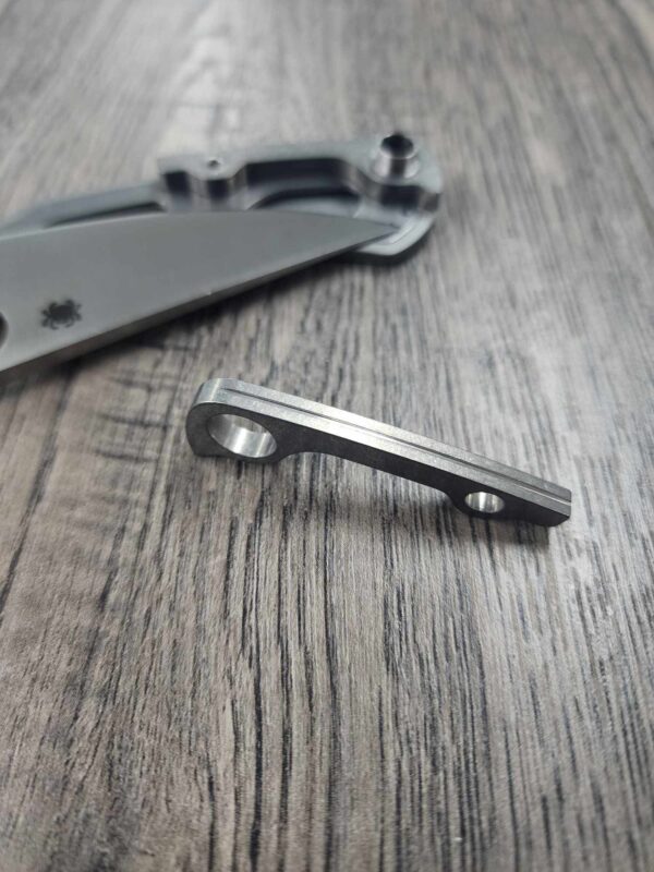 Titanium Backspacer - PM2 Spyderco Flytanium - Knife not included