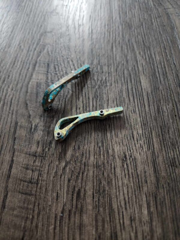 Shipwreck Patina Benchmade Bugout 535 - Brass Backspacer - Flytanium Gear