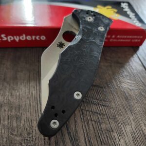 Spyderco Yojimbo 2 - Damascus Carbon Fiber Scales - Blacksmith Deep Carry LynchNW Pocket clip Laser Engraved with Damascus Pattern