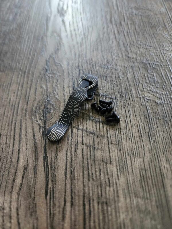 Benchmade STUBBY Deep Carry Clip with Topo 2.0 Engraved Pattern! MADE In USA! Titanium - Blacksmith Finish - Extra screws