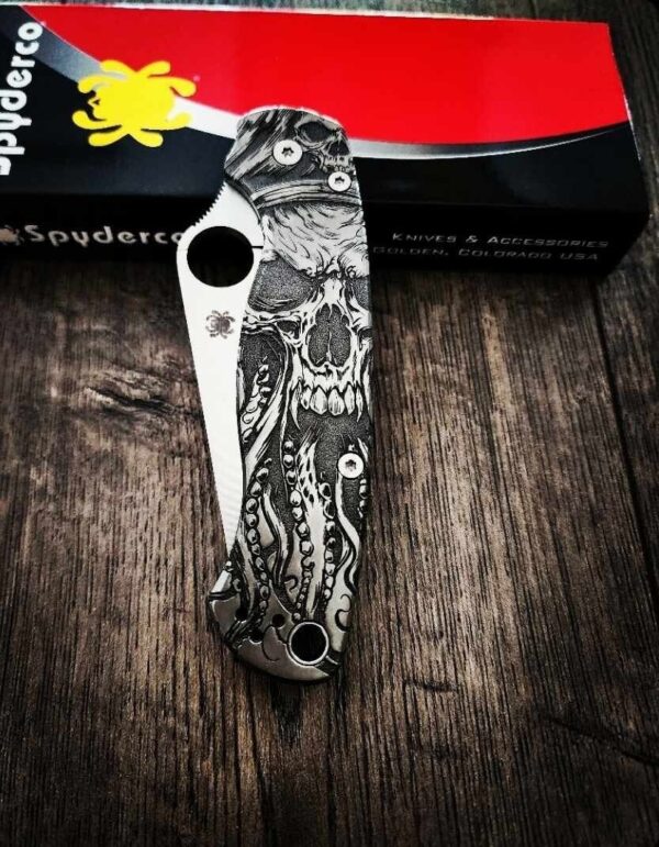 Spyderco Para Military 2 - Titanium Engraved Scales with Davy Jones Design - Relief Engraved - PM2 Complete Knife - Engraved Deep Carry Clip