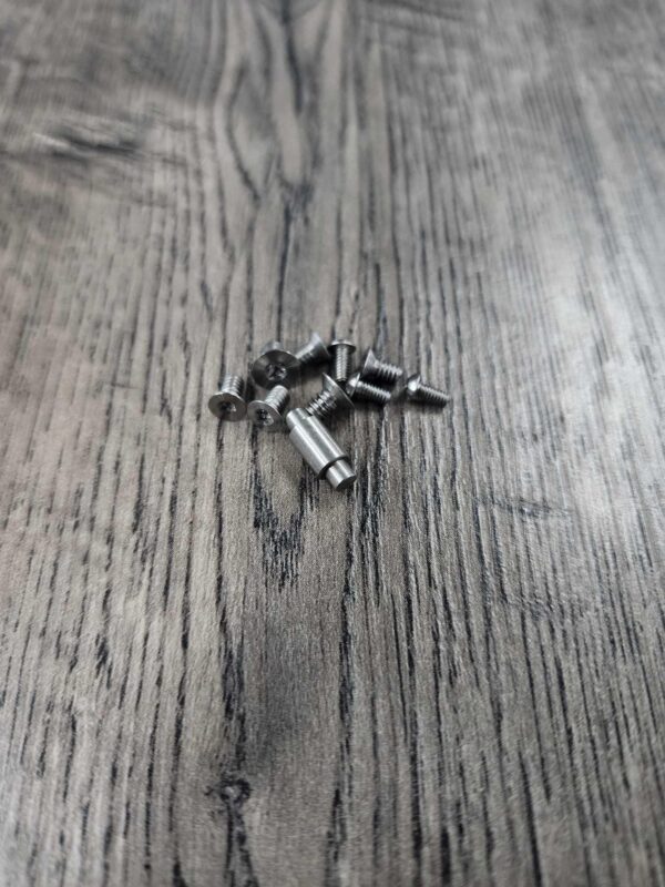 Spyderco Bodacious - Stainless Replacement Hardware Screw Set for Spyderco Bodacious - Satin Finish