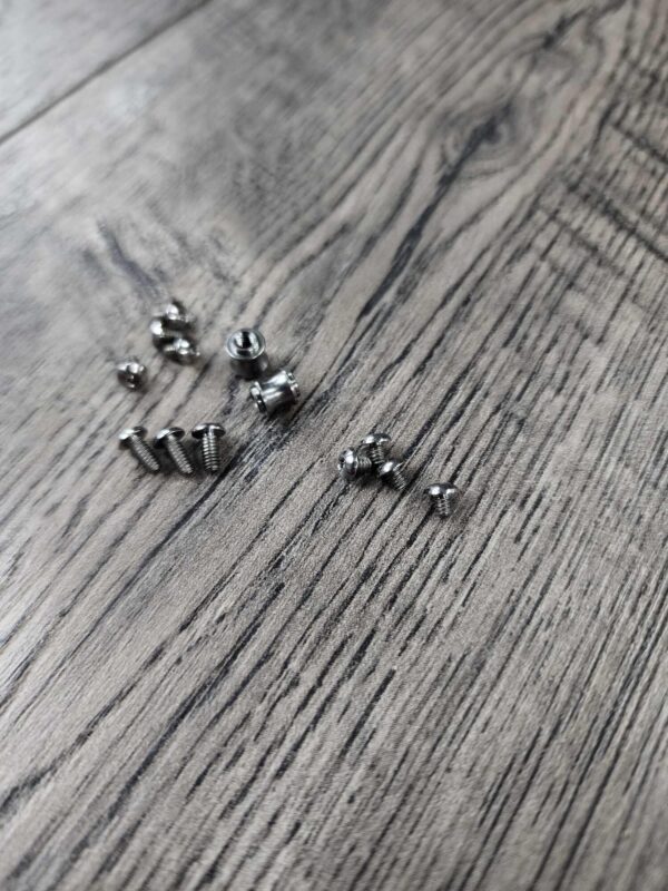 Benchmade Osborn 940 - Titanium Hardware Kit for 940 Radar Scales