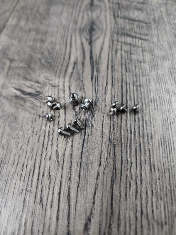 Benchmade Osborn 940 - Titanium Hardware Kit for 940 Radar Scales