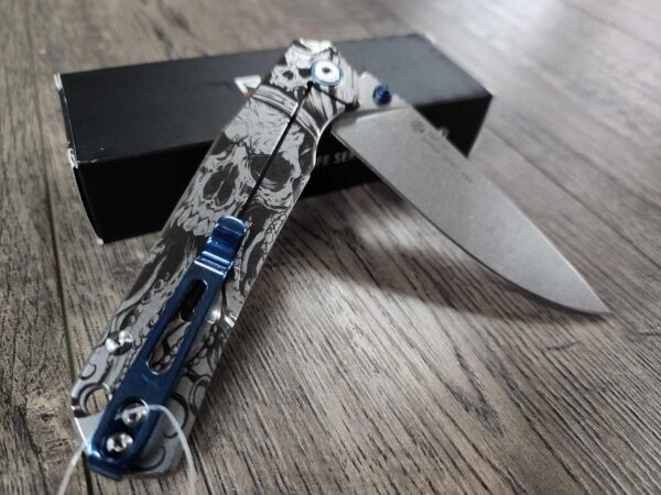 Davy Jones  - Ruike P801 - Fiber Laser Deep Engraved - EDC Gear - Complete Knife - Skull - Kraken