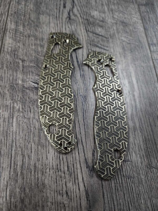 Spyderco Manix 2 Brass Relief Engraved Geo-Tri Pattern - Aged Brass - EDC Scales - Knife Install Optional