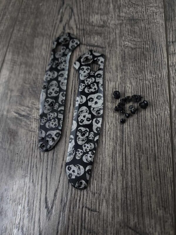 Misfits!  - Benchmade 940 Osborne - Laser Engraved DLC Titanium Scales - Flytanium Gear *Scales AND Black Hardware