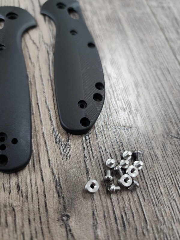 Benchmade MINI Griptilian - Loop Scales With Hardware - Black Anodized 7075 Aluminum