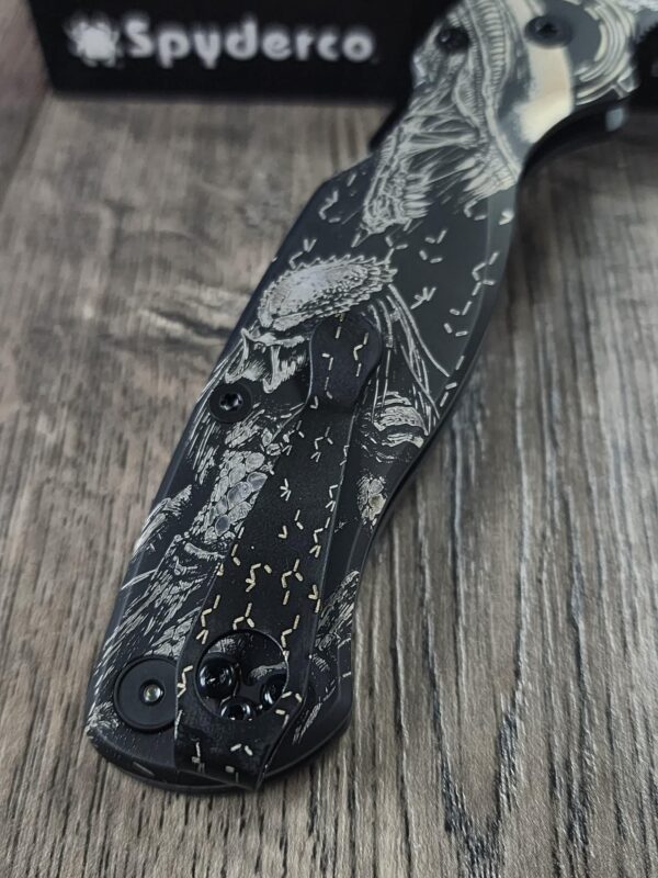 PM2 Magnacut - AVP - Predator vs Alien Engraved titanium Scales - Predator Deep Carry LynchNW Pocket Clip - Green Glow Lanyard Plug - NIB