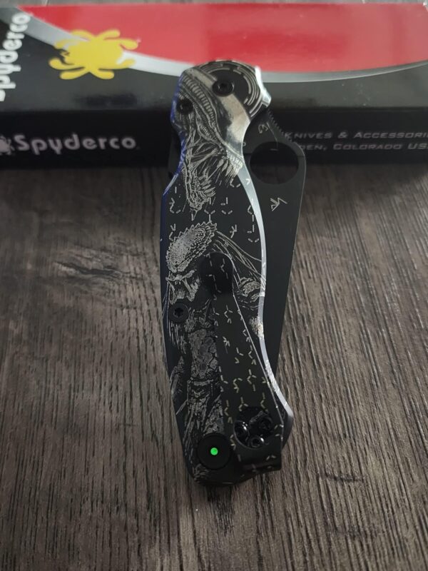 PM2 Magnacut - AVP - Predator vs Alien Engraved titanium Scales - Predator Deep Carry LynchNW Pocket Clip - Green Glow Lanyard Plug - NIB