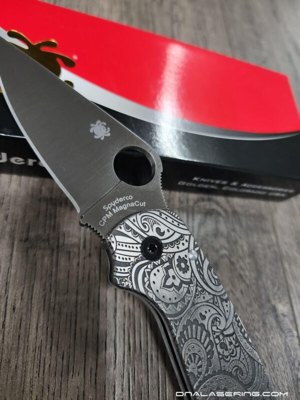PM3 MAGNACUT Spyderco Para 3 Salt - Mandala Paisley Engraved AWT Skinny Titanium Scales - LynchNW Blacksmith Pocket Clip - Complete Knife